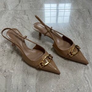Zara Tan Pointed Toe Slingback Heels with Gold Chain